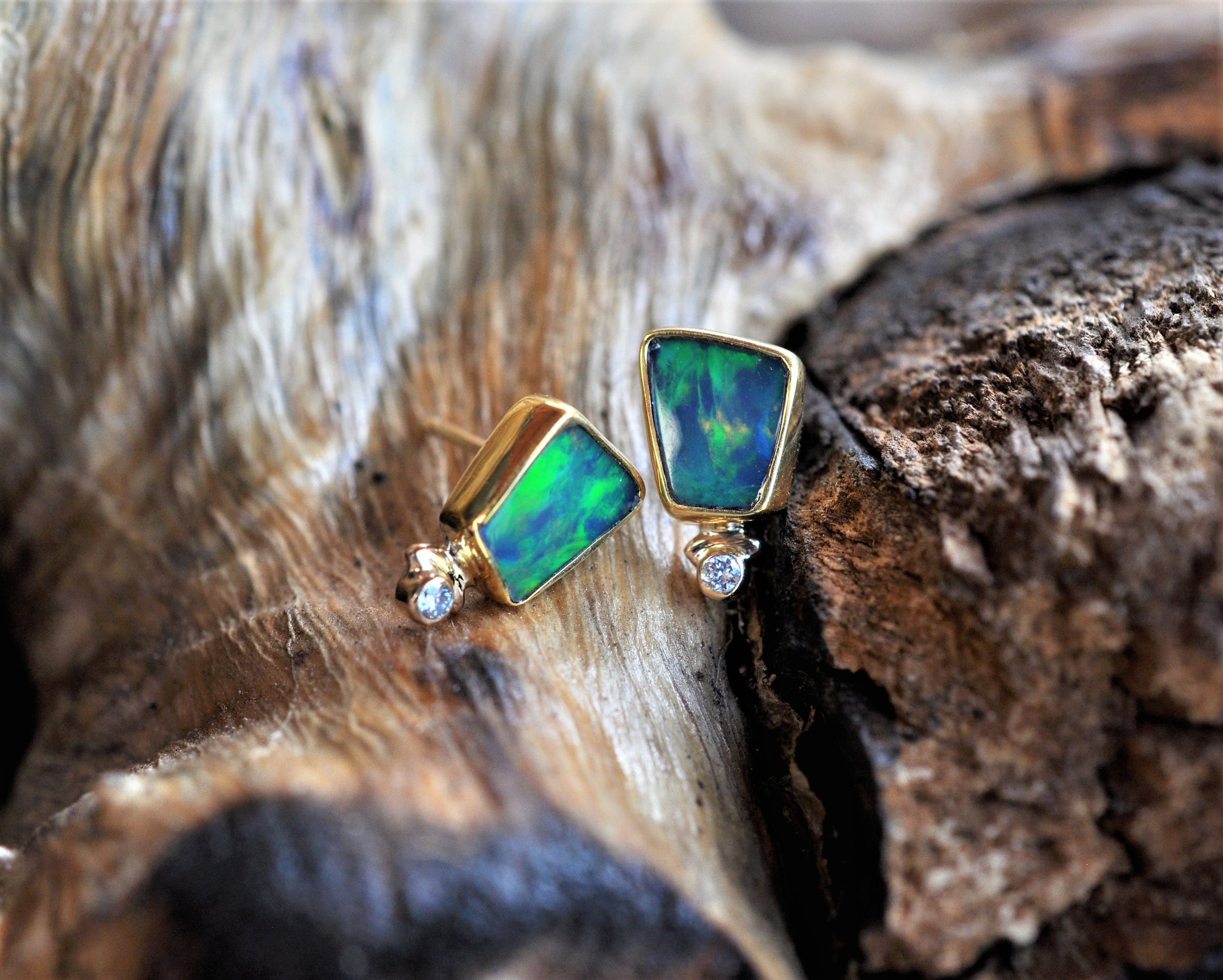 Ethiopian opal deals stud earrings